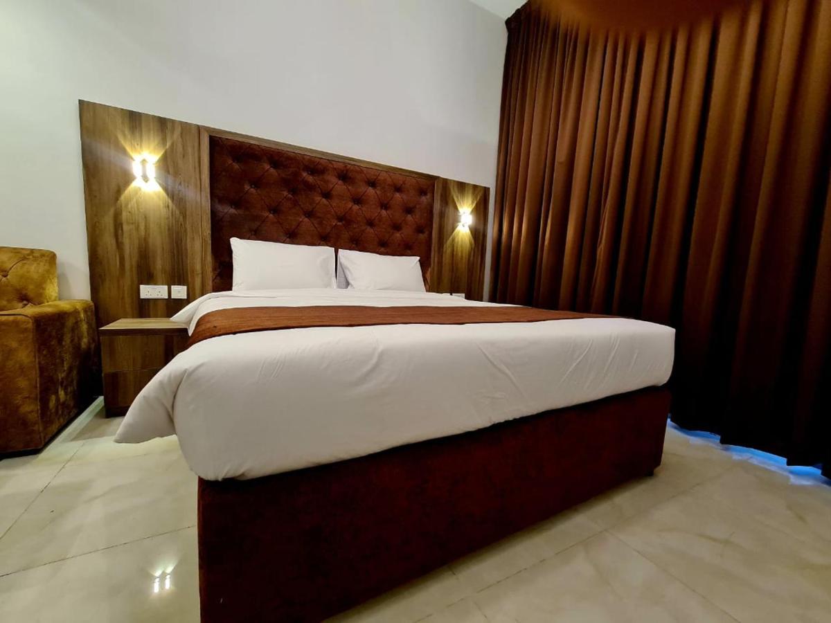 New Dream Plaza Hotel Apartment Dubai Ngoại thất bức ảnh