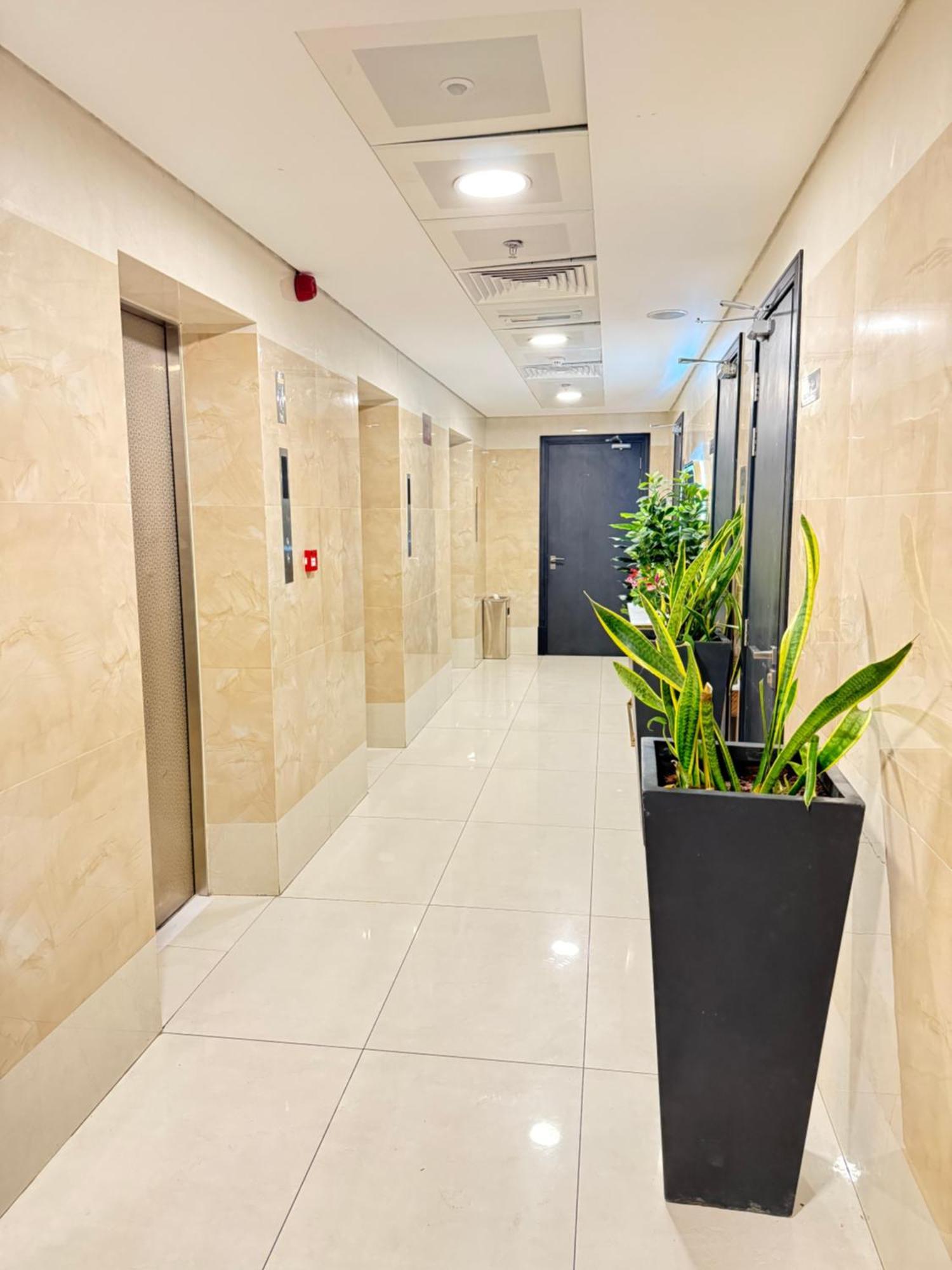New Dream Plaza Hotel Apartment Dubai Ngoại thất bức ảnh